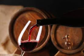 Вино Albert Bichot, Bourgogne "Vieilles Vignes de Pinot Noir" AOC, 2018, 0.75 л 